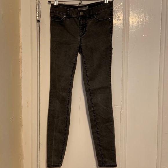 LOFT Grey Low Rise Skinny Jean Legging - Picture 1 of 3